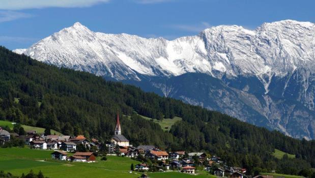 Hotel Tyrol Telfes im Stubai Exterior photo