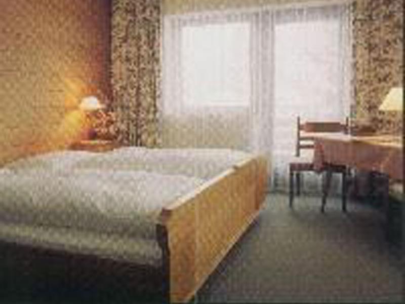 Hotel Tyrol Telfes im Stubai Exterior photo